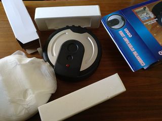 Robot limpiasuelos inalámbrico USGO de segunda mano por 20 EUR en Zaragoza  en WALLAPOP