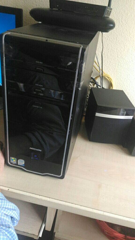 Ordenador sobremesa completo