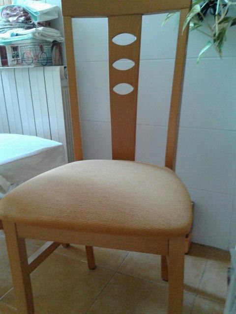 2 Sillas de cocina-comedor tapizadas de segunda mano por 15 € en ... 2 Sillas de cocina-comedor tapizadas de segunda mano por 15 € en ...