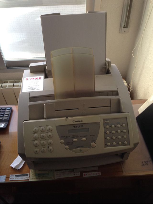 Fax y fotocopiadora canon L250
