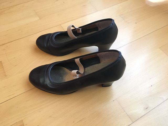 zapatos danza española de segunda mano por 10 en zaragoza en wallapop