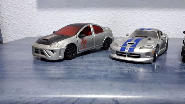 coches de exposición maqueta