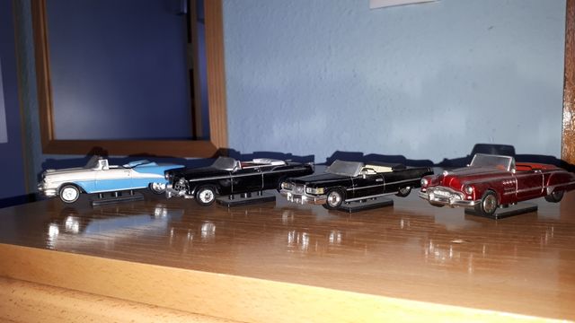 coches de exposición maqueta