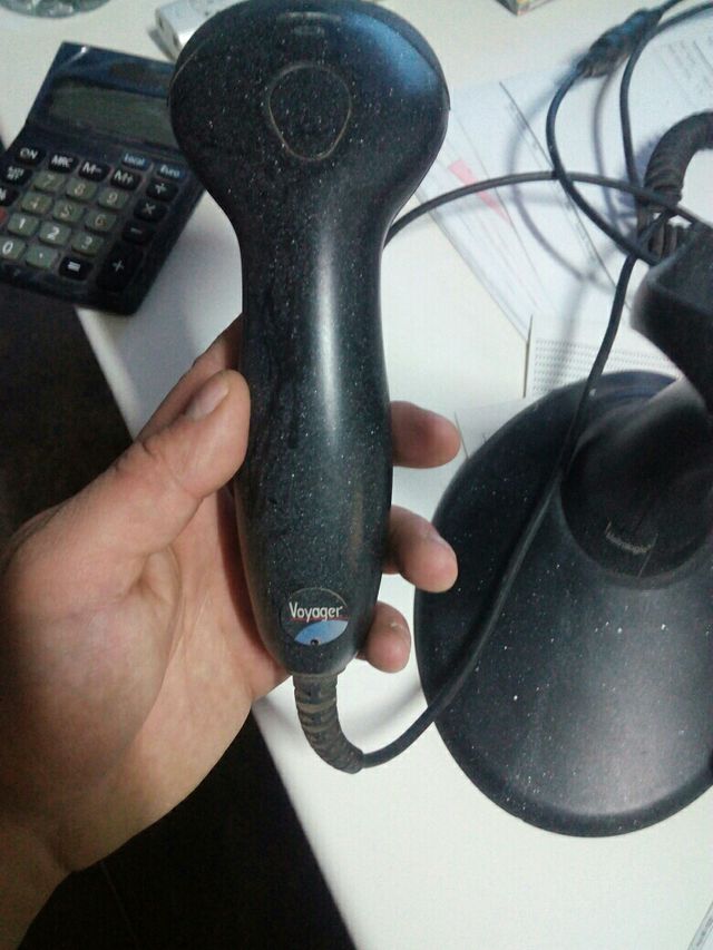 lettore di codici a barre laser