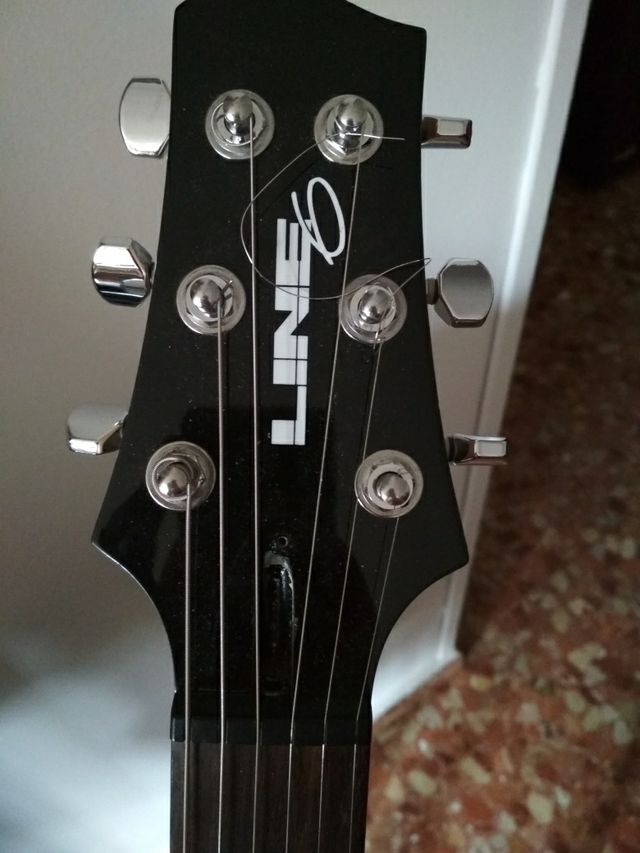 guitarra line variax 500