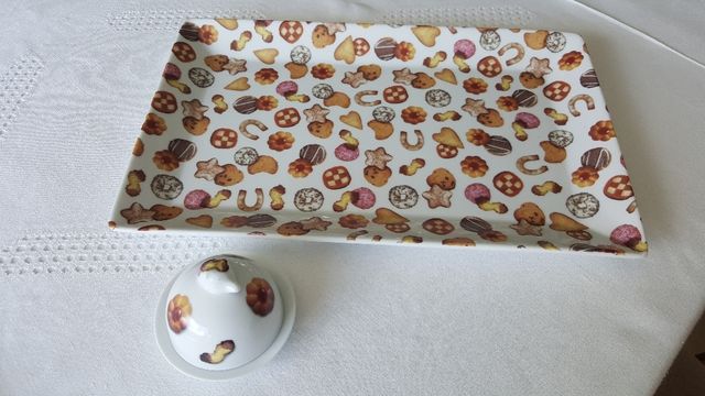 Bandeja y Mantequillera de Porcelana