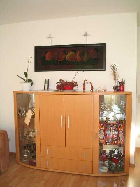 Vitrina aparador para comedor de segunda mano por 299 € en Madrid en ... Vitrina aparador para comedor de segunda mano por 299 € en Madrid en ...