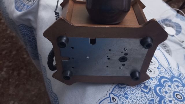 telefono clasico con enganche moderno