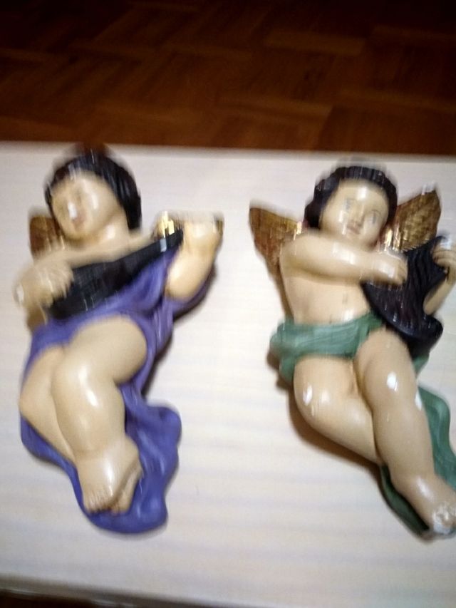 Piccoli angeli in porcellana