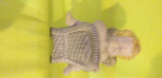 Piccoli angeli in porcellana