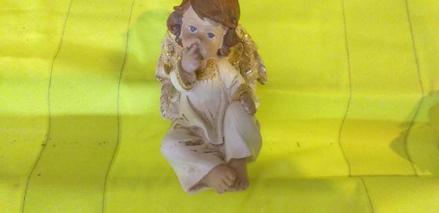 Piccoli angeli in porcellana