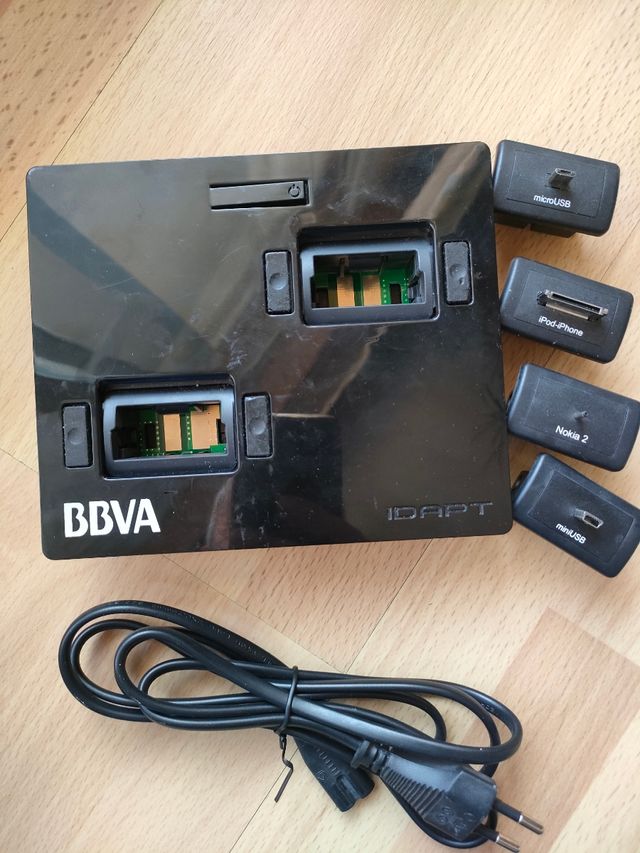 CARICABATTERIE UNIVERSALE IDAPT I2+