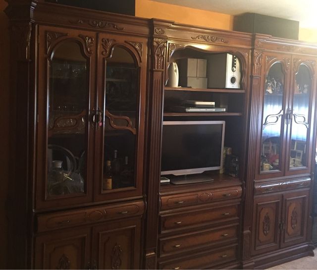 Mueble comedor antiguo de segunda mano por 350 € en La Poveda en ... Mueble comedor antiguo de segunda mano por 350 € en La Poveda en ...