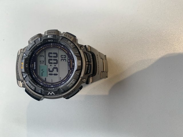 Casio PATHFINDER edicion especial Titanium