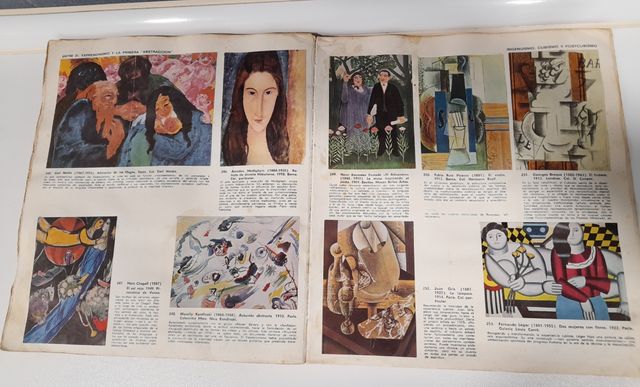 Album di adesivi della fine degli anni '60.