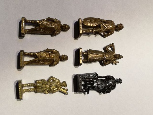 Lote 6 soldados metal kinder sorpresa años 80
