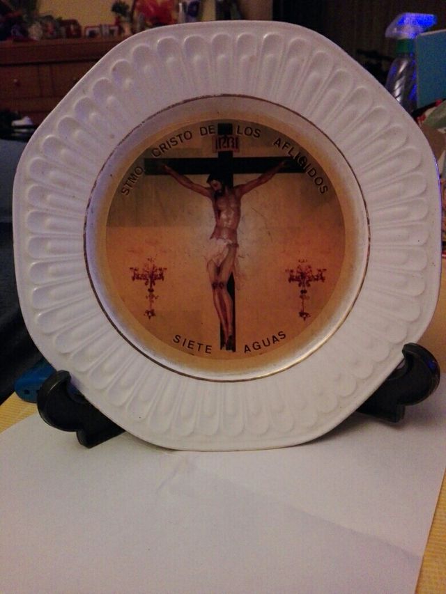 Plato decorativo de STMO Cristo de los afligidos