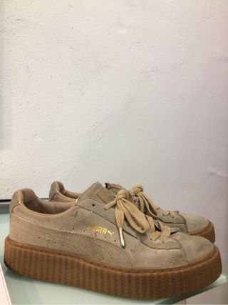 {keywor d} pumas mujer