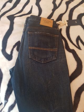 Pantalón Abercrombie hombre talla 40\\/42 de segunda mano por 19,95 EUR en  Arroyo de La Miel en WALLAPOP