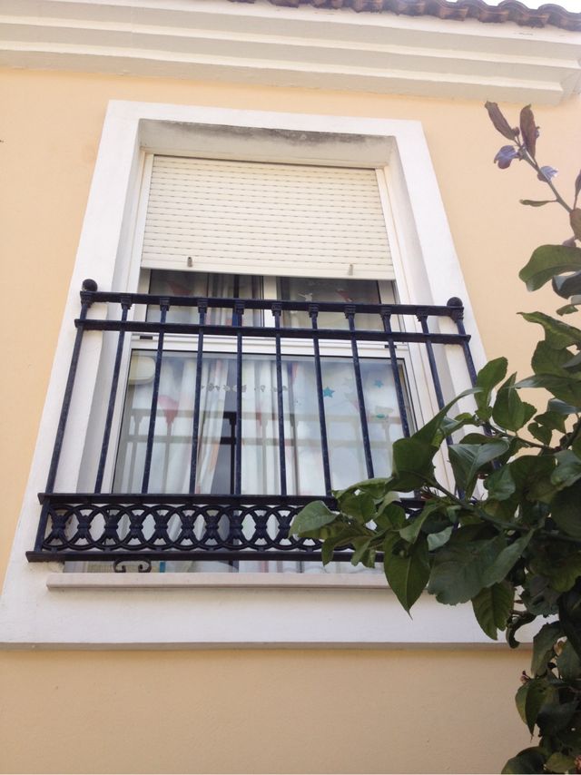 Balconera Aluminio blanco