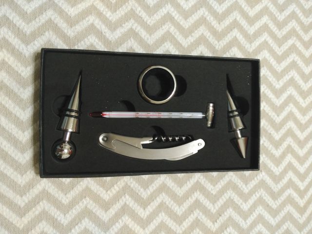 Set utiles vino