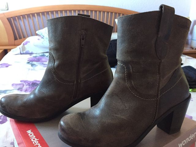 Botas de piel