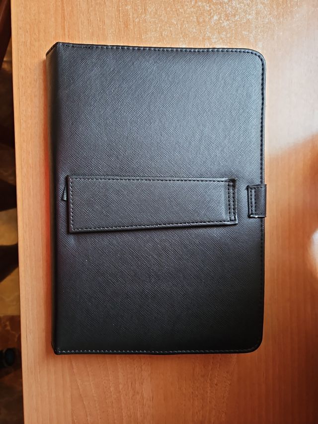 Teclado para tablet con funda protectora