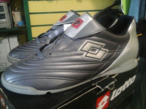 Zapatilla Champione de Lotto