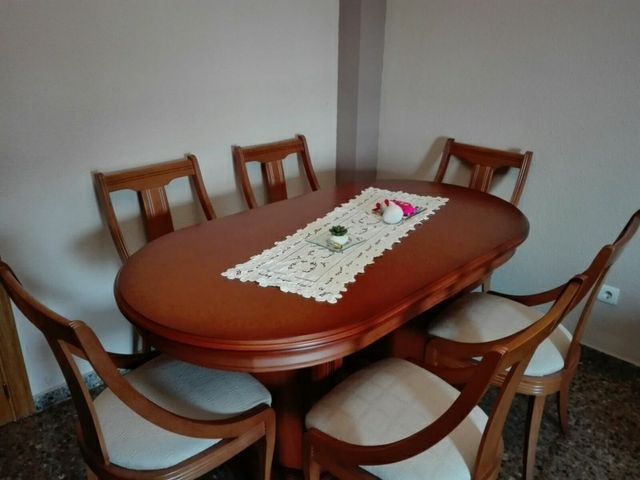 Vendo mesa y sillas comedor de segunda mano por 700 € en Valencia en ... Vendo mesa y sillas comedor de segunda mano por 700 € en Valencia en ...