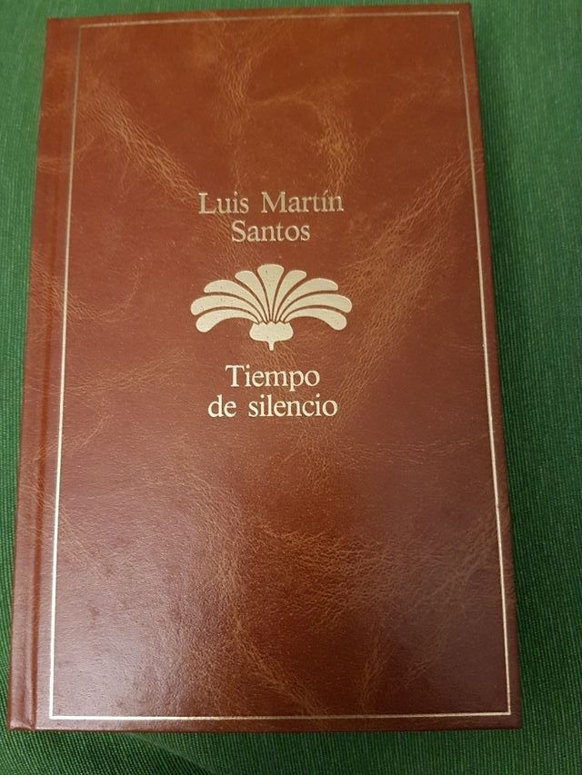 libro. Tempo silenzioso