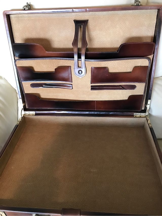 MALETIN VINTAGE EJECUTIVO DE PIEL DOS EN UNO