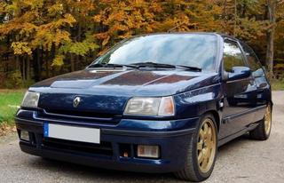 Renault Clio Williams faros