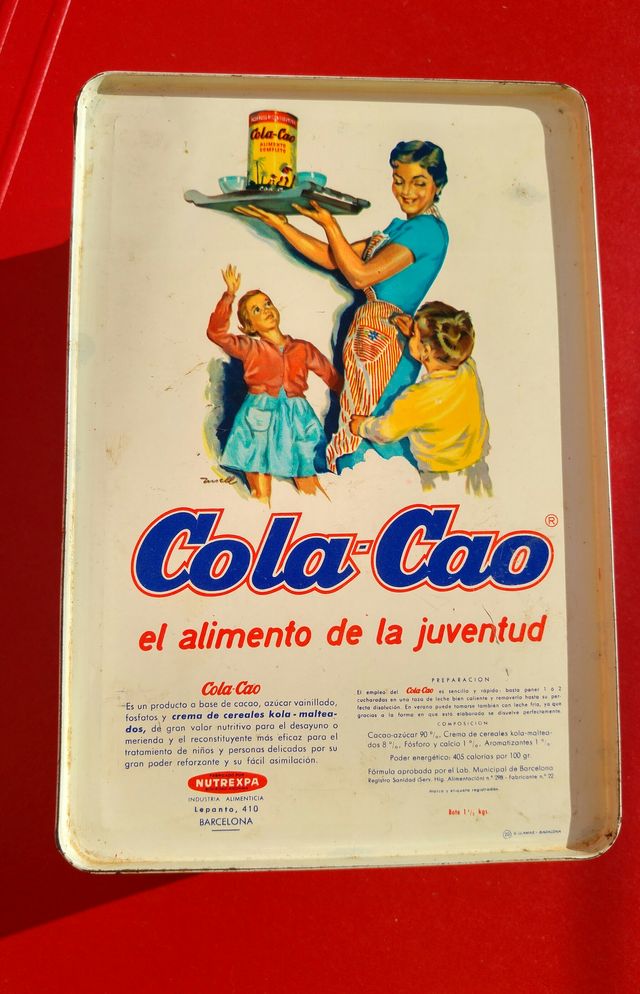 CAJA "COLA CAO" DE CHAPA VINTAGE DE LOS 70's