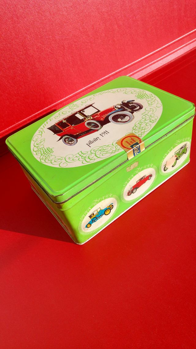 CAJA "COLA CAO" DE CHAPA VINTAGE DE LOS 70's