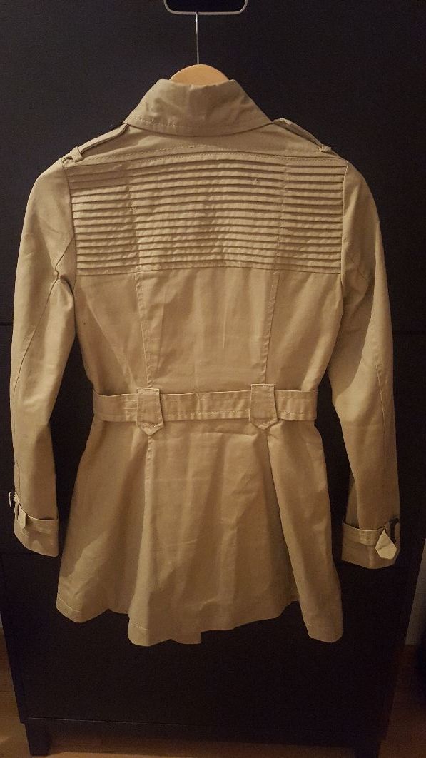 Gabardina mujer de Bershka
