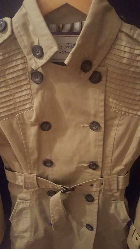 Gabardina mujer de Bershka