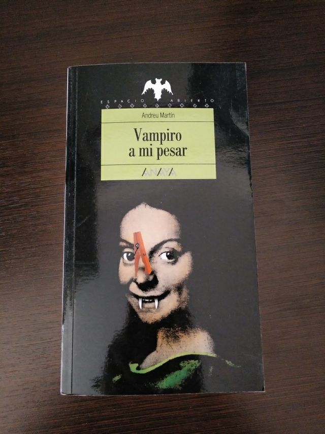 Libro Vampiro a mi pesar.