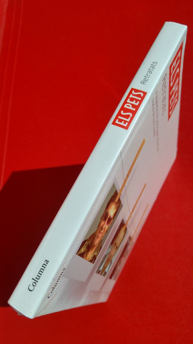 LLIBRE"ELS PETS RETRATATS"PRECINTAT NOU A ESTRENAR