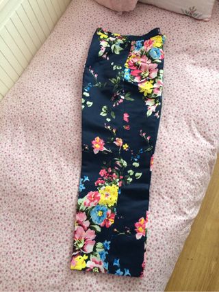 Vestido cadenas Zara de segunda mano por 30 € en Terramelar Vestido cadenas Zara de segunda mano por 30 € en Terramelar