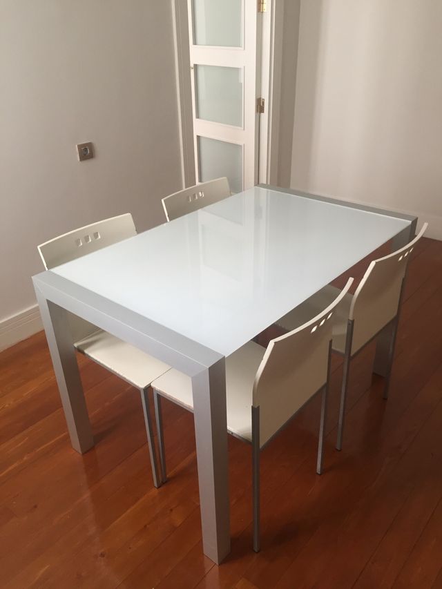 Mesa cocina extensible + 4 sillas de segunda mano por 299 € en ... Mesa cocina extensible + 4 sillas de segunda mano por 299 € en ...