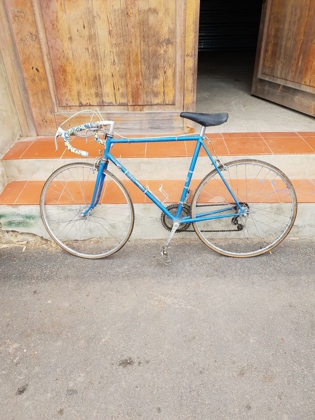 Bicicleta bh de carreras antigua