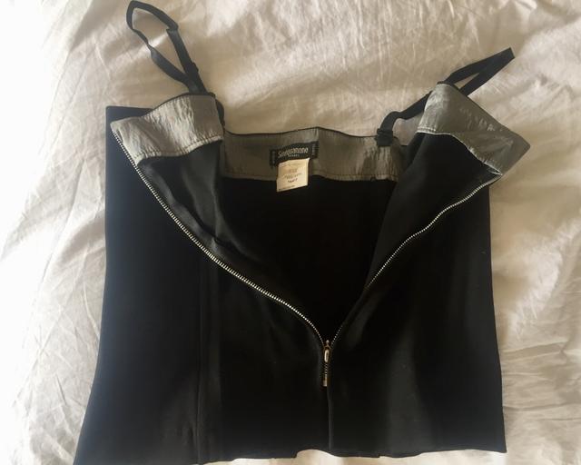 Top negro Sinequanone corset