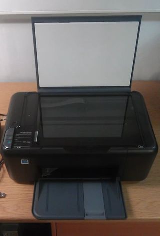 Regalo Impresora Multifuncion HP Deskjet F2420 de segunda mano en Santander  en WALLAPOP