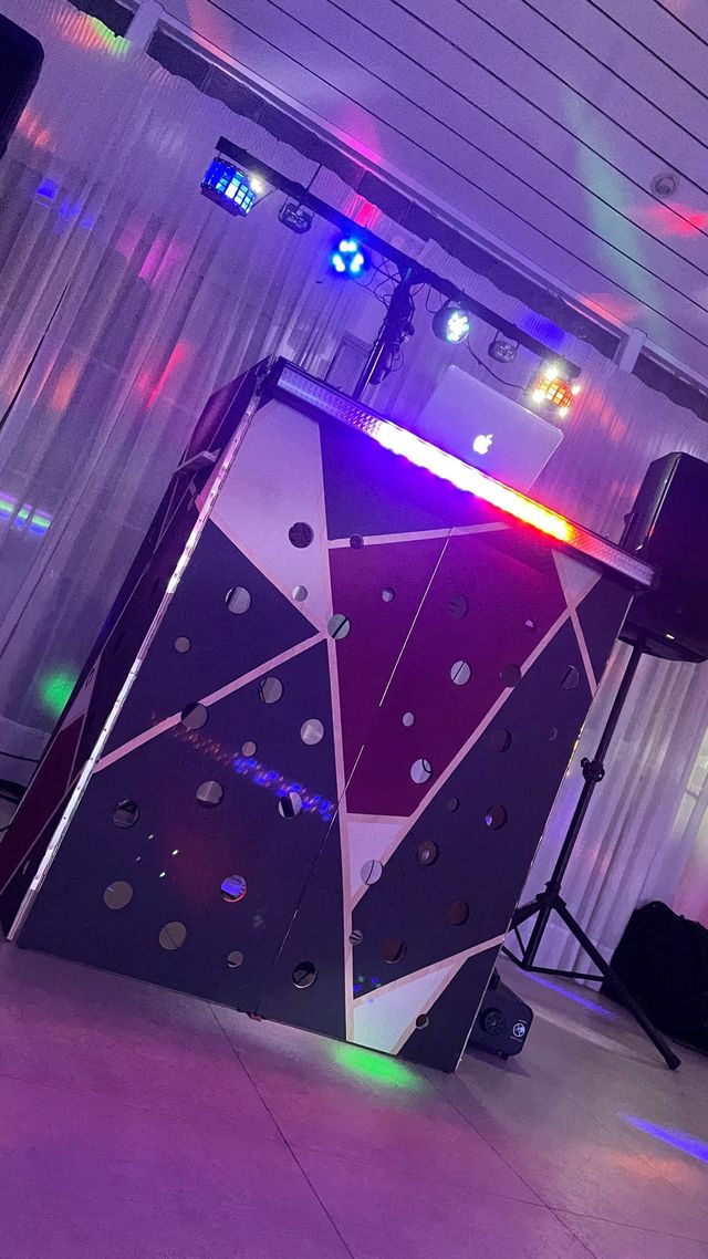 DJ PROFESIONAL Discomovil, bodas, fiestas, eventos