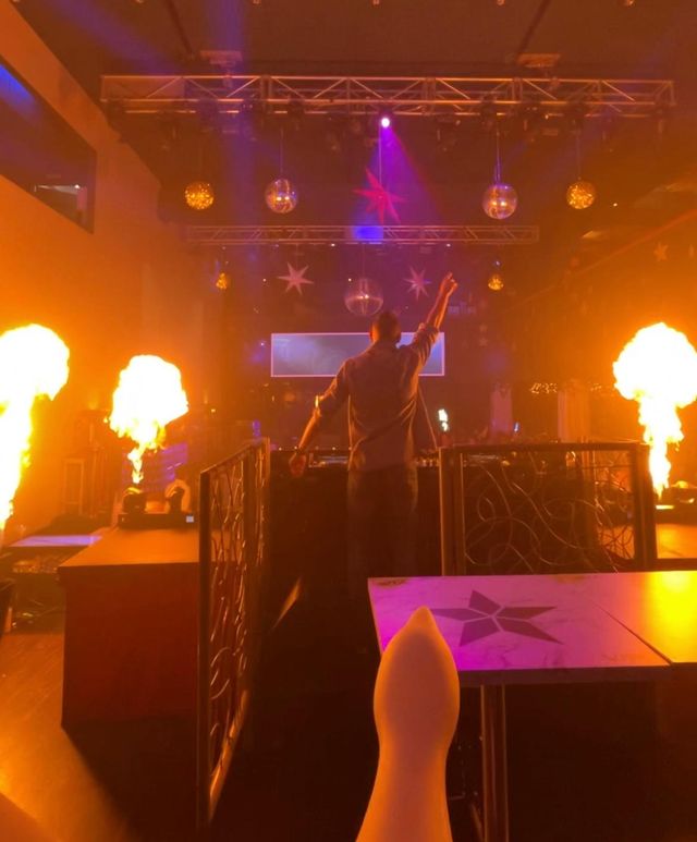 DJ PROFESIONAL Discomovil, bodas, fiestas, eventos