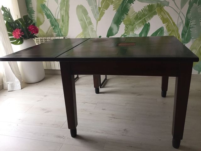 Mesa comedor madera maciza 100x100 de segunda mano por 140 € en ... Mesa comedor madera maciza 100x100 de segunda mano por 140 € en ...
