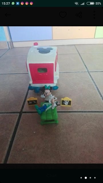 Ambulancia Mickey Mouse