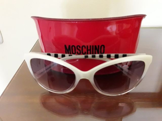 Gafas de sol eye cat Love Moschino