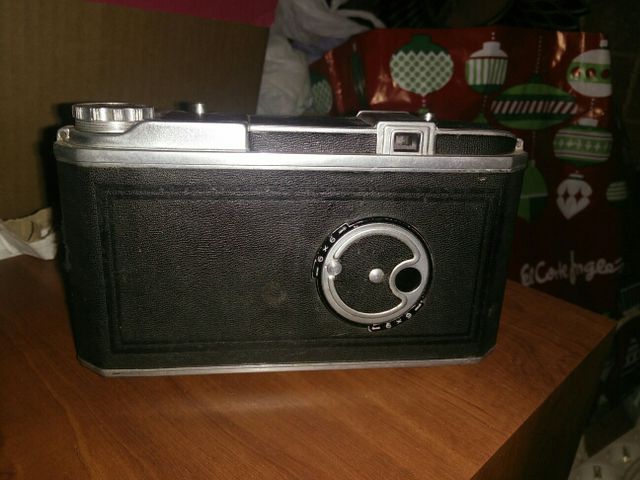 Cámara fotográfica Reflex Royer