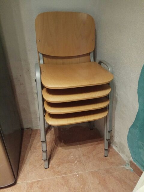 OFERTA! conjunto mesa y sillas comedor de segunda mano por 25 € en ... OFERTA! conjunto mesa y sillas comedor de segunda mano por 25 € en ...